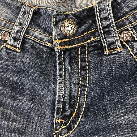 Silver Suki Surplus Bootcut Jeans, Two Tone Topstitching on Back Flap Pockets - Picture 5 of 15